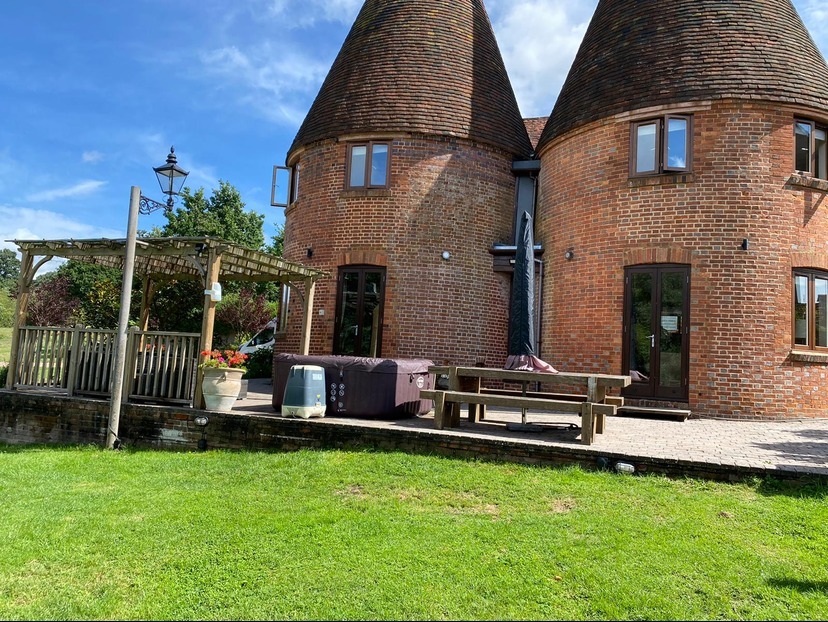 hot tub by oust house in surrey